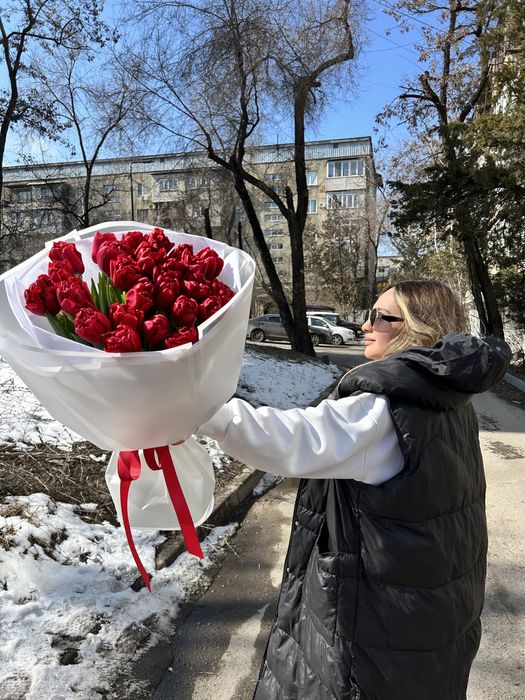 Тюльпаны к 8 марта