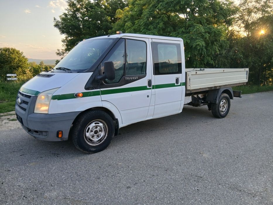 Ford Transit Doka 7 locuri