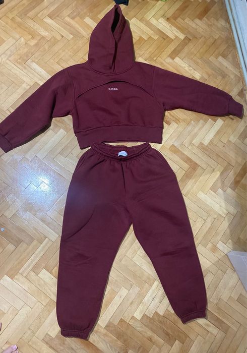 Karma сет в цвят бордо