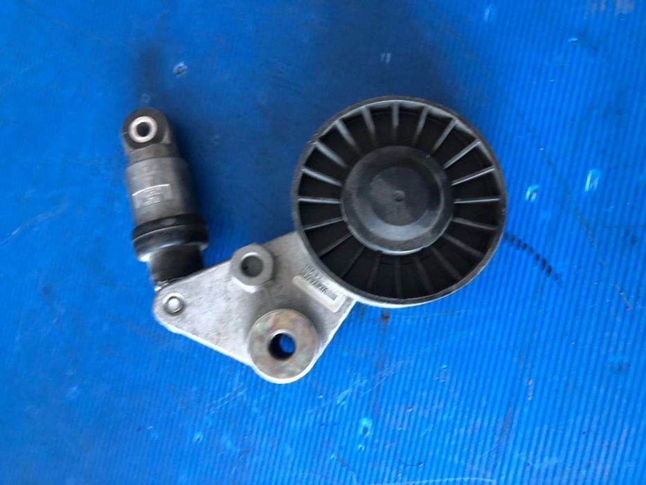 intinzator alternator 2.0 dti 2.2 dti opel  astra g zafira a