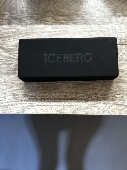 Слънчеви очила Iceberg