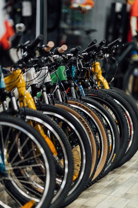 Vânzări biciclete noi -Johnny s bike shop