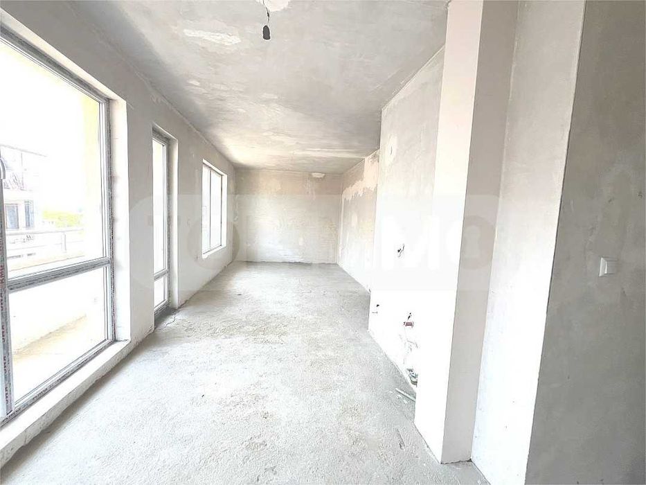 Продава се Двустаен апартамент в Варна, Трошево - 65 кв.м за 2000 €/кв.м - Снимка #3