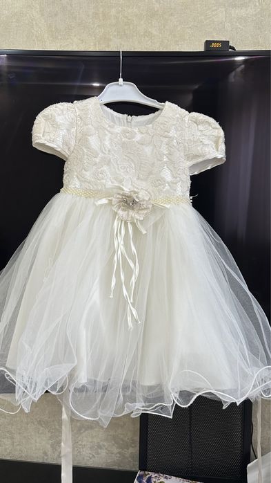 3 Платья на прокат 2-3-4 года