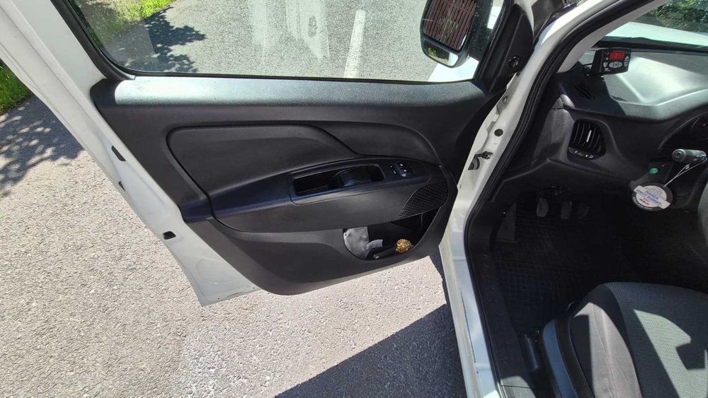 Fiat Doblo diesel 1.6 multijet frigorifica ( impecabila )