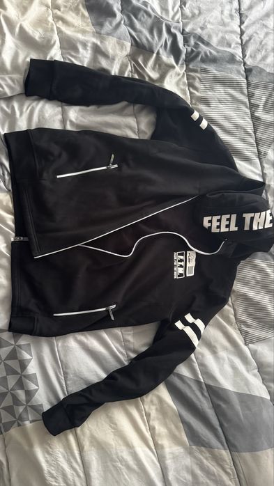 Лот анцузи и суитчери adidas, under armour, nike