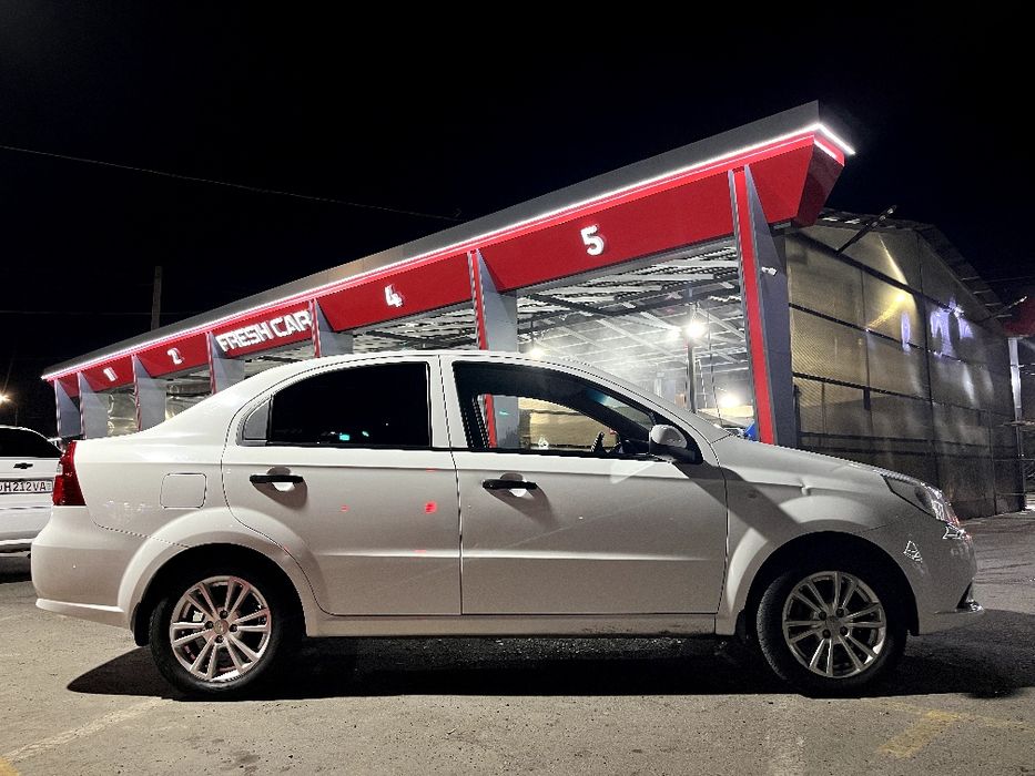 Chevralet nexia 3
