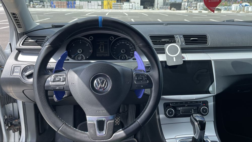 VW Passat  B6 R-line