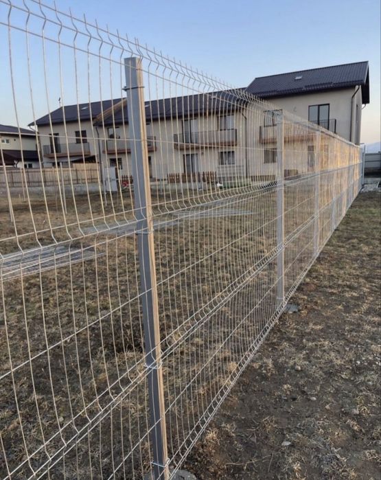 Construim garduri din plasa bordurata