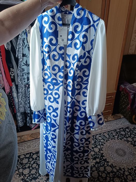 Продам платье , платье+накидка