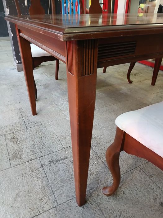 Винтидж комплект маса  и столове