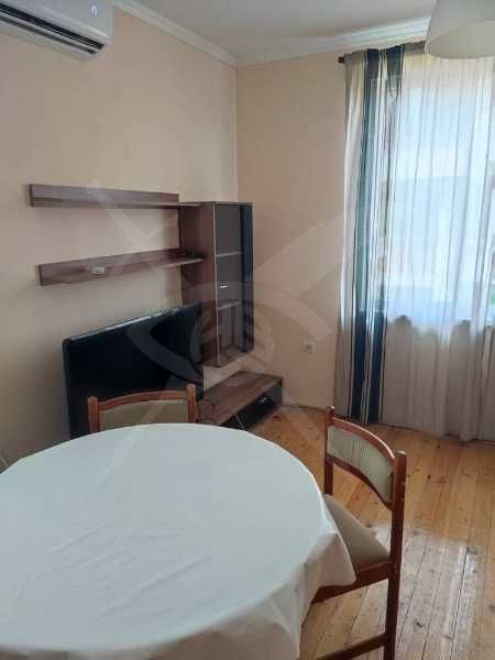 Дава се под наем Тристаен апартамент в Пловдив, Каменица 2 - 82 кв.м за 518.67 € - Снимка #5