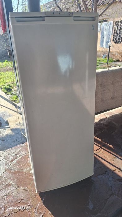 Морозильник в отличном состляние