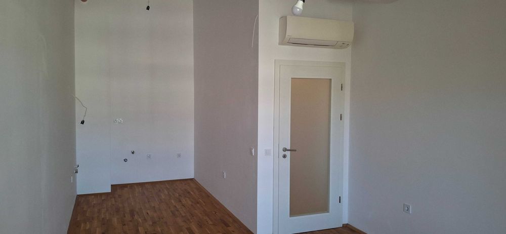 Продава се Двустаен апартамент в к.к. Св.Св. Константин и Елена - 70 кв.м за 2786 €/кв.м - Снимка #15