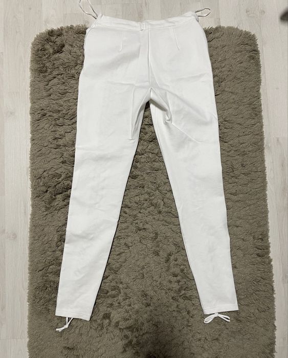 Pantaloni dama albi