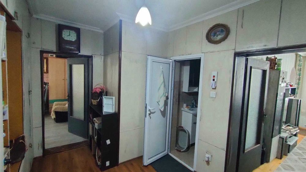 Продава се Етаж от къща в Видин, Гео Милев - 126 кв.м за 770 €/кв.м - Снимка #4