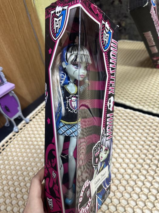 Продам куклу монстр хай!
