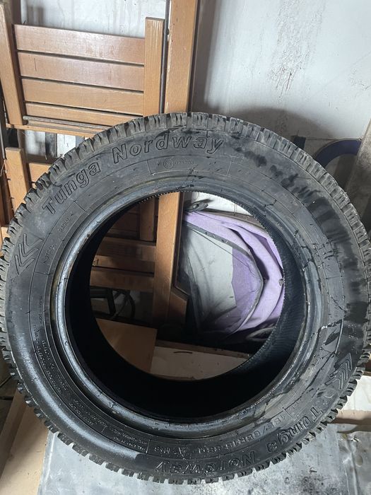 Продам резину 185/65/15