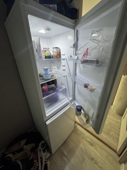 Продам холодильник в хорошем состояний