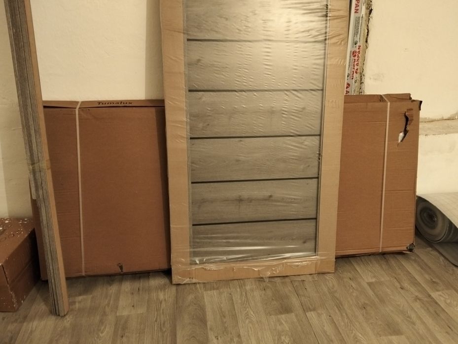 Дверь Сырткы есик и Между комнат