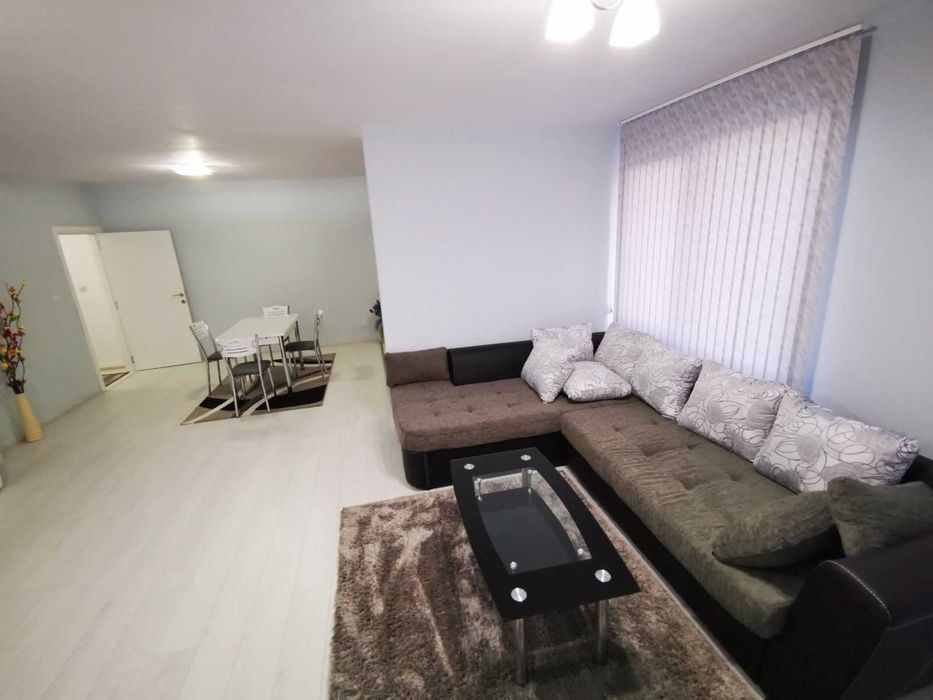 Дава се под наем Двустаен апартамент в Пловдив, Гагарин - 117 кв.м за 348.84 € - Снимка #2