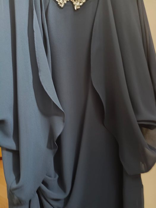 Продам новое платье