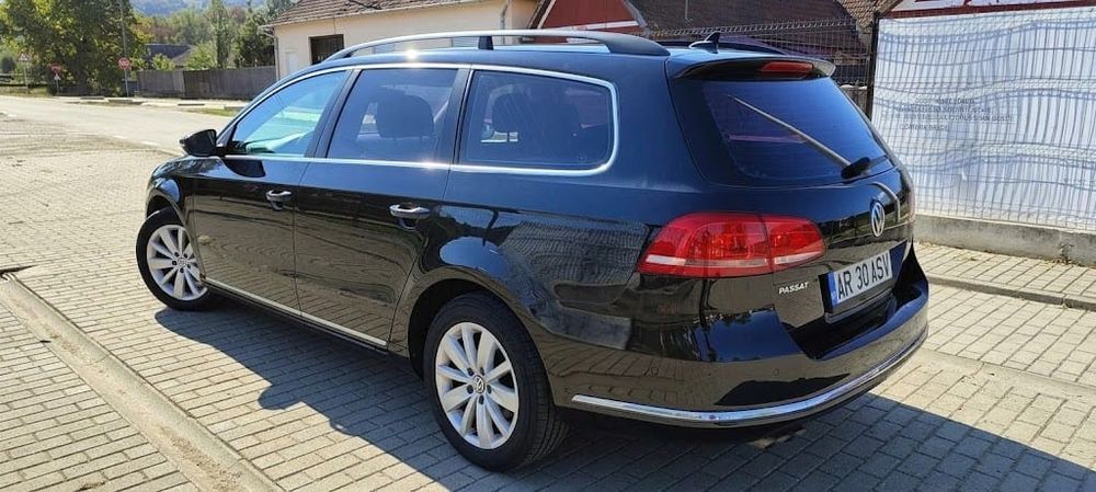 VOLKSWAGEN Passat 2011 — imagine 4