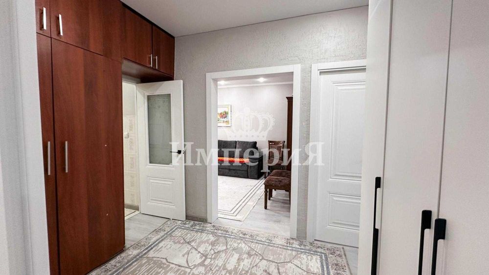 Продам 3 ком кв Алишер Империя