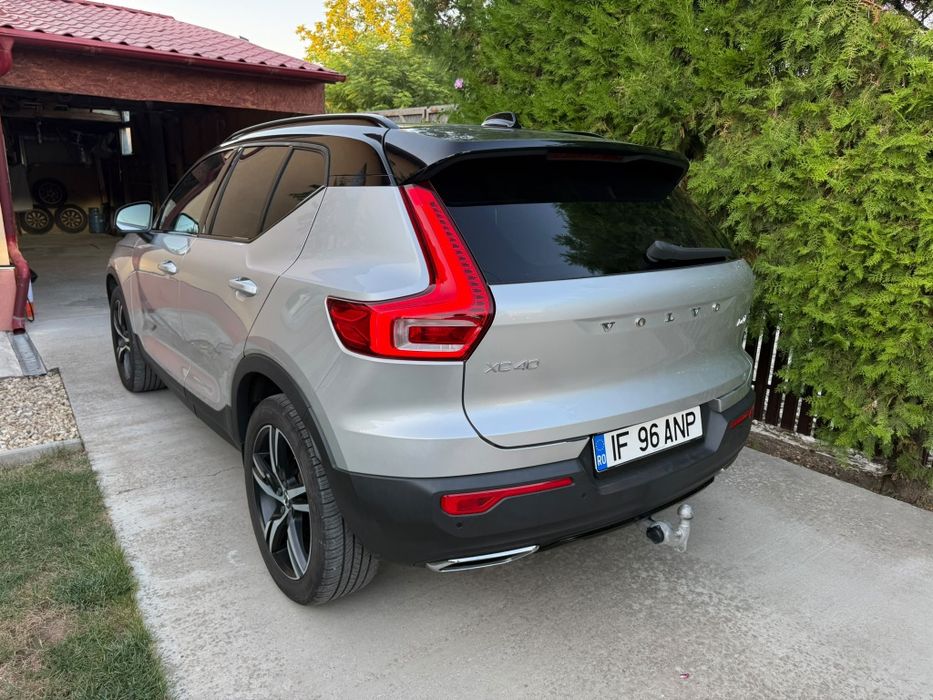 Volvo XC40 AWD 2019 2.0 190Cp Trapa/alcantara