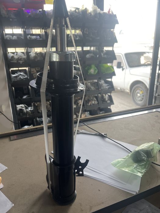 Амортизатор камри 10