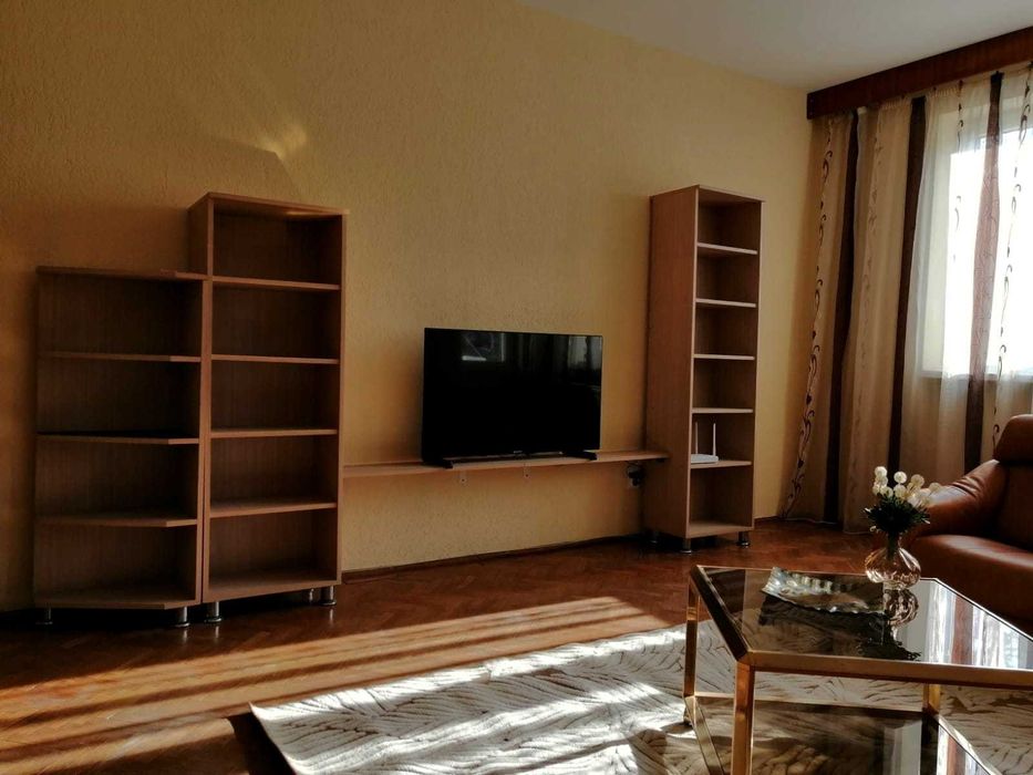 OCAZIE! ap.3 cam., central, 80mpu, et.2/4, garaj 20mpu, PET FRIENDLY!