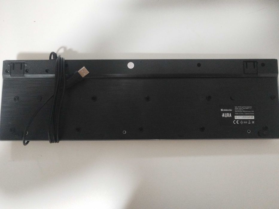 Продам клавиатуру AURA