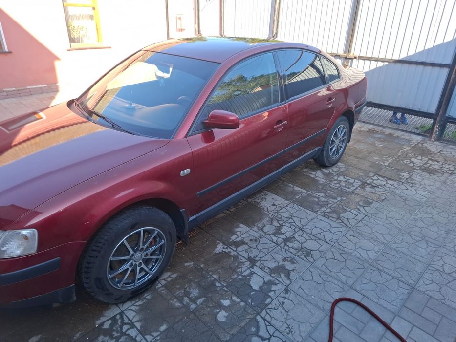 Продам Volkswagen Passat 1996 год.