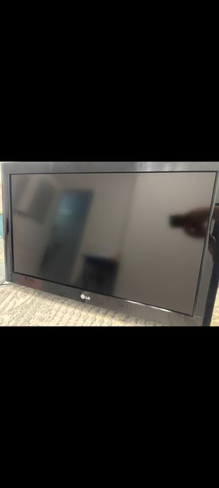 Телевизор LG, 80 диагональ