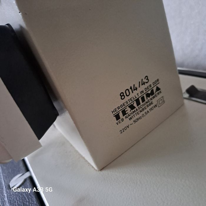 Швейная  машинка  "Veritas "