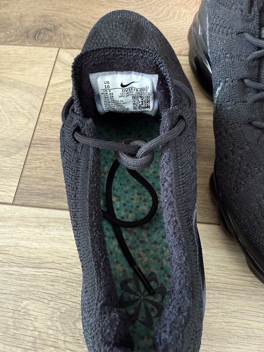 Оригинални маратонки NIKE VaporMax Flyknit, черни, 44 номер