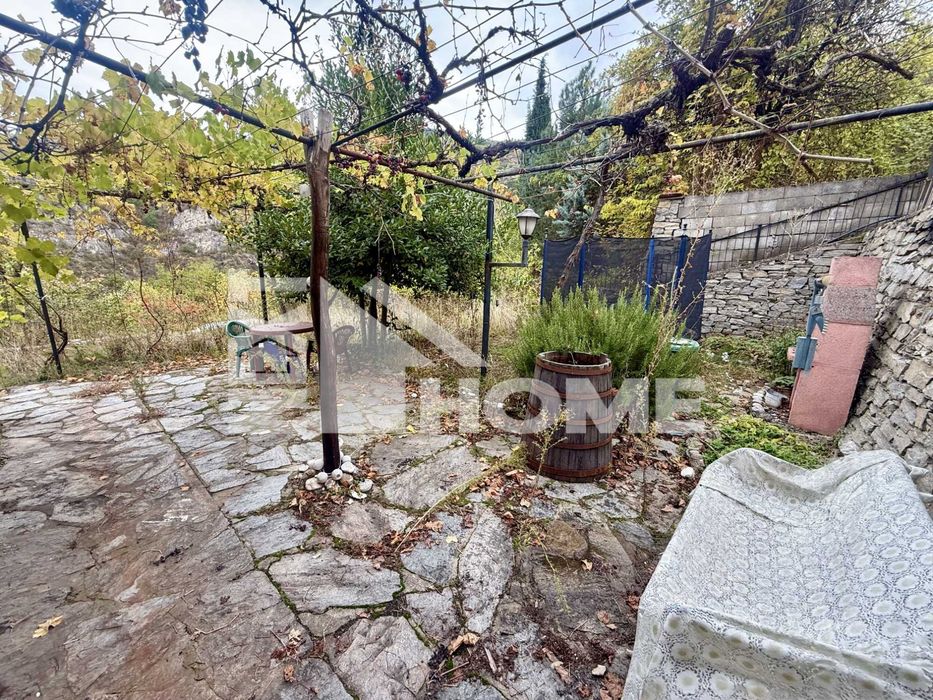 Продава се Къща в Асеновград - 100 кв.м за 550 €/кв.м - Снимка #4