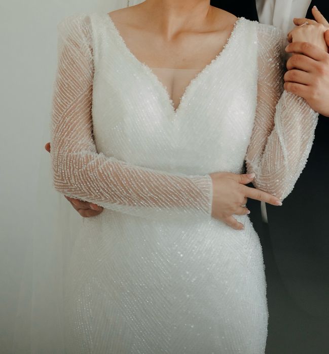 Vand rochie de miresa