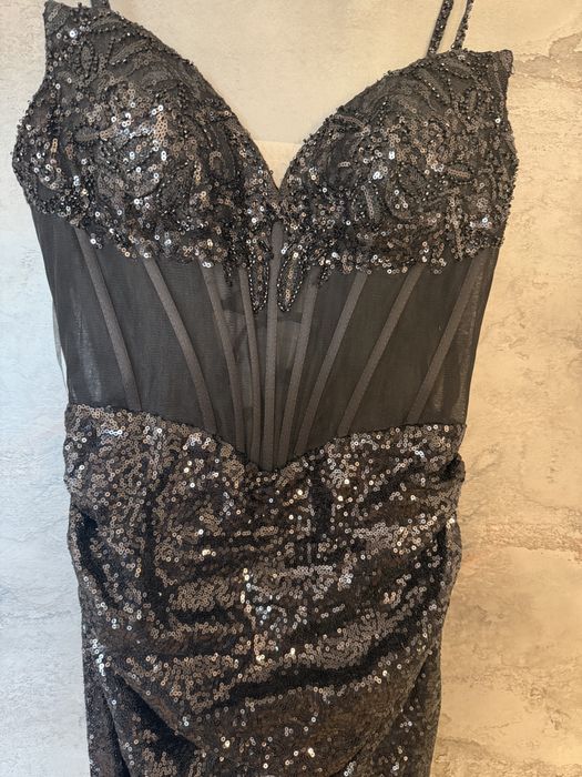 rochie de ocazie , pe corset