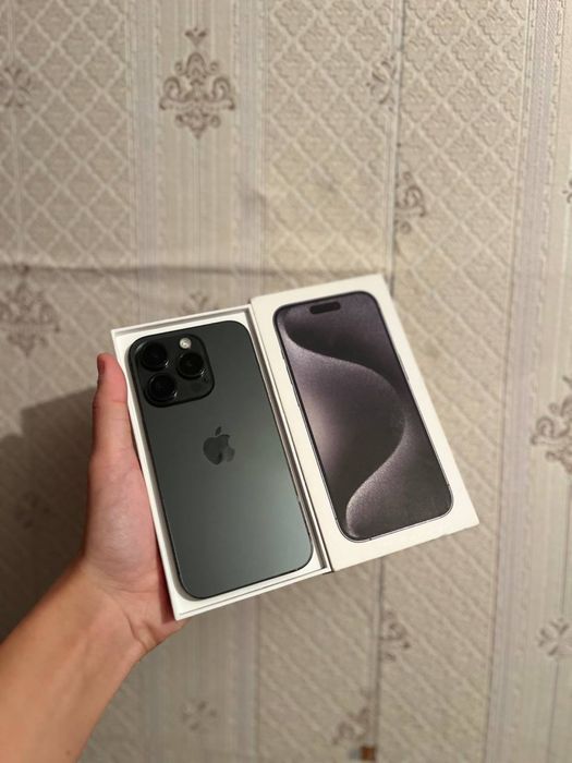 Продам срочно iPhone 15 Pro 256GB