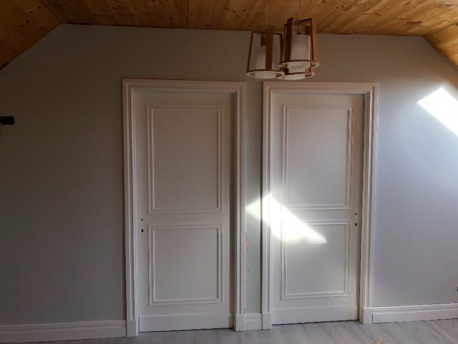 Usi din lemn masiv si mbf vopsite