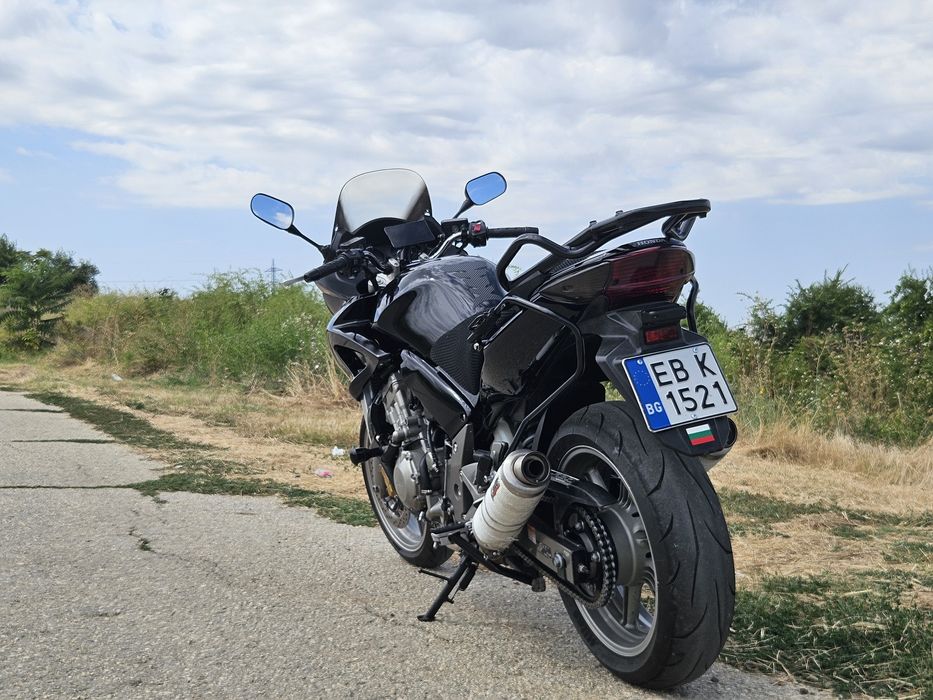 Мотоциклет Honda CBF 1000