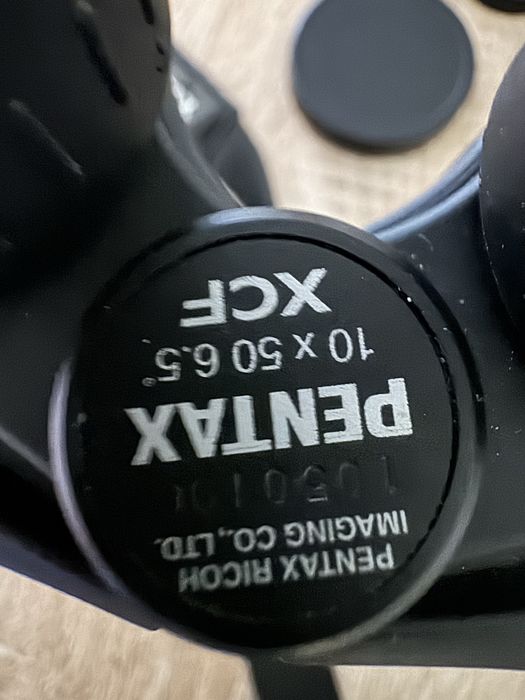 Binoclu Pentax 10x50