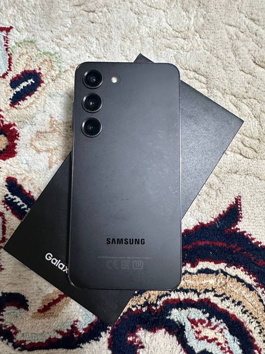 Обменяю Samsung S23 (128 ГБ) в идеале на iphone 13 pro.