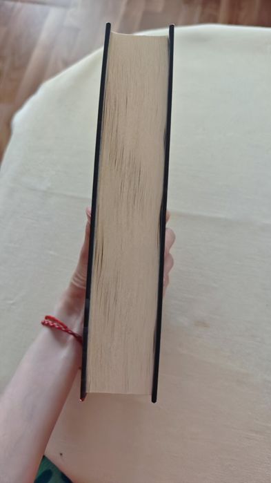 Книга для подростков. Геммы. Детектив