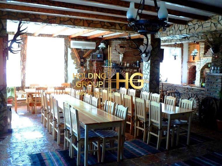 Продава се Хотел в Варна, м-т Боровец - юг - 700 кв.м за 1215 €/кв.м - Снимка #12