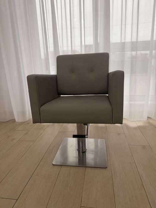 Scaune coafor  600 lei Ploiesti
