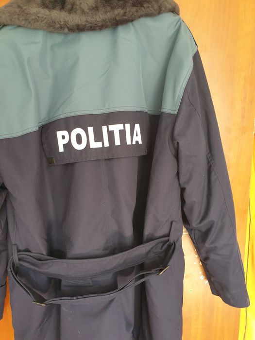 Haina lunga politist,530 lei cu blana