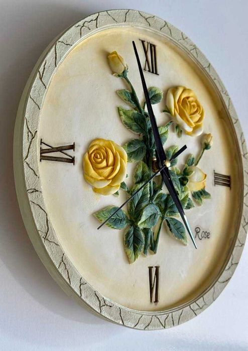 Винтидж стенен часовник