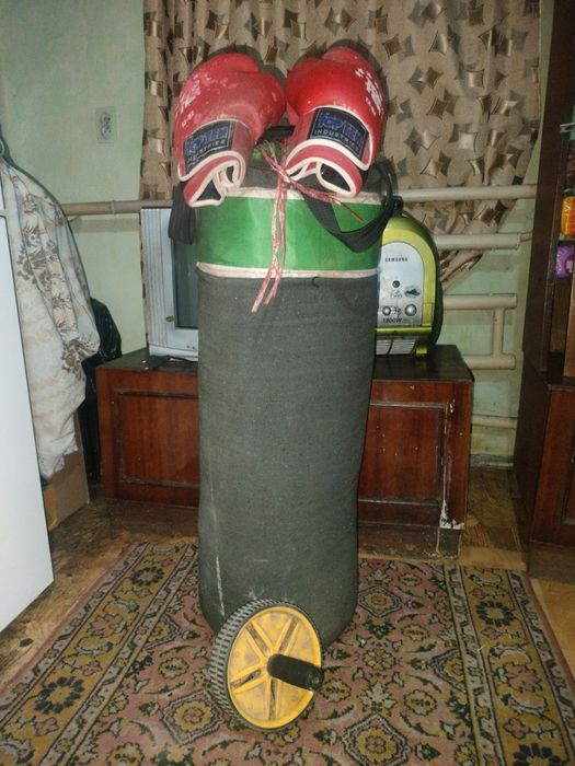 Боксерские груши (мешки) самые низкие цены.